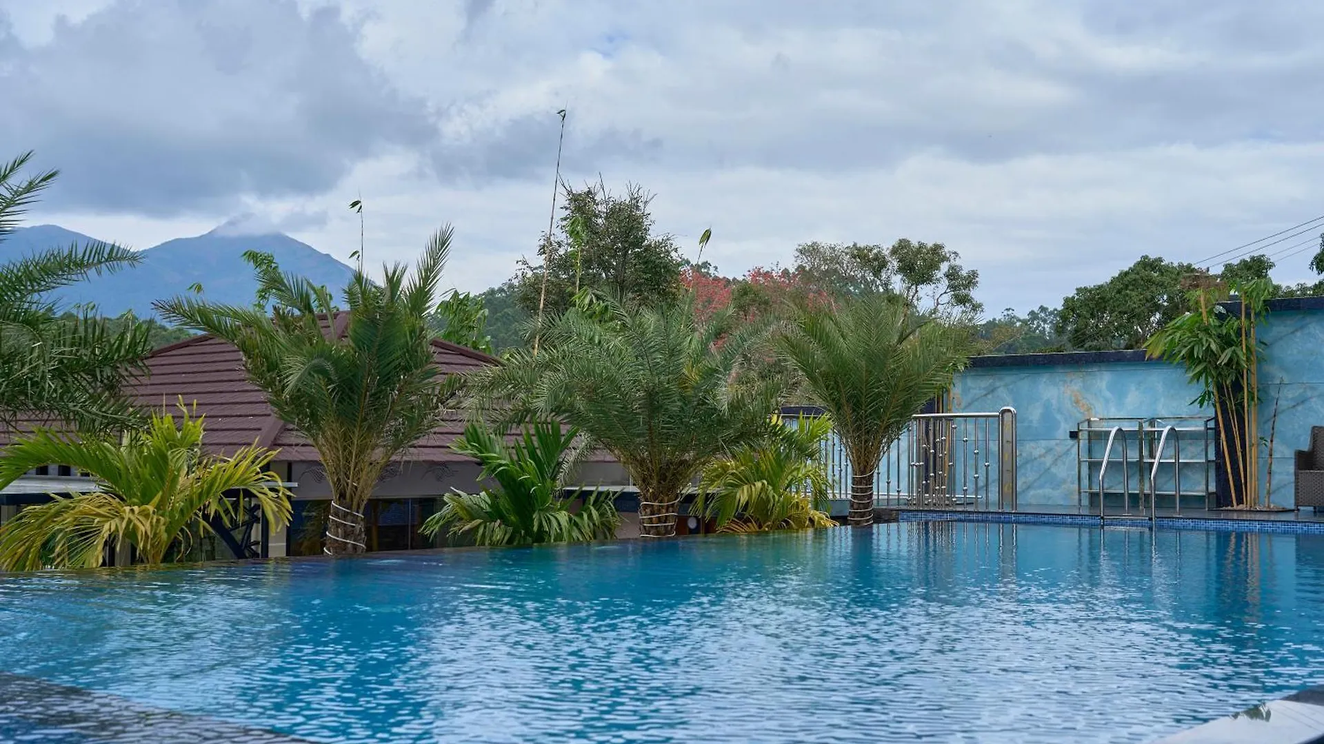Eve Munnar Luxury Resort And Spa Anachal India