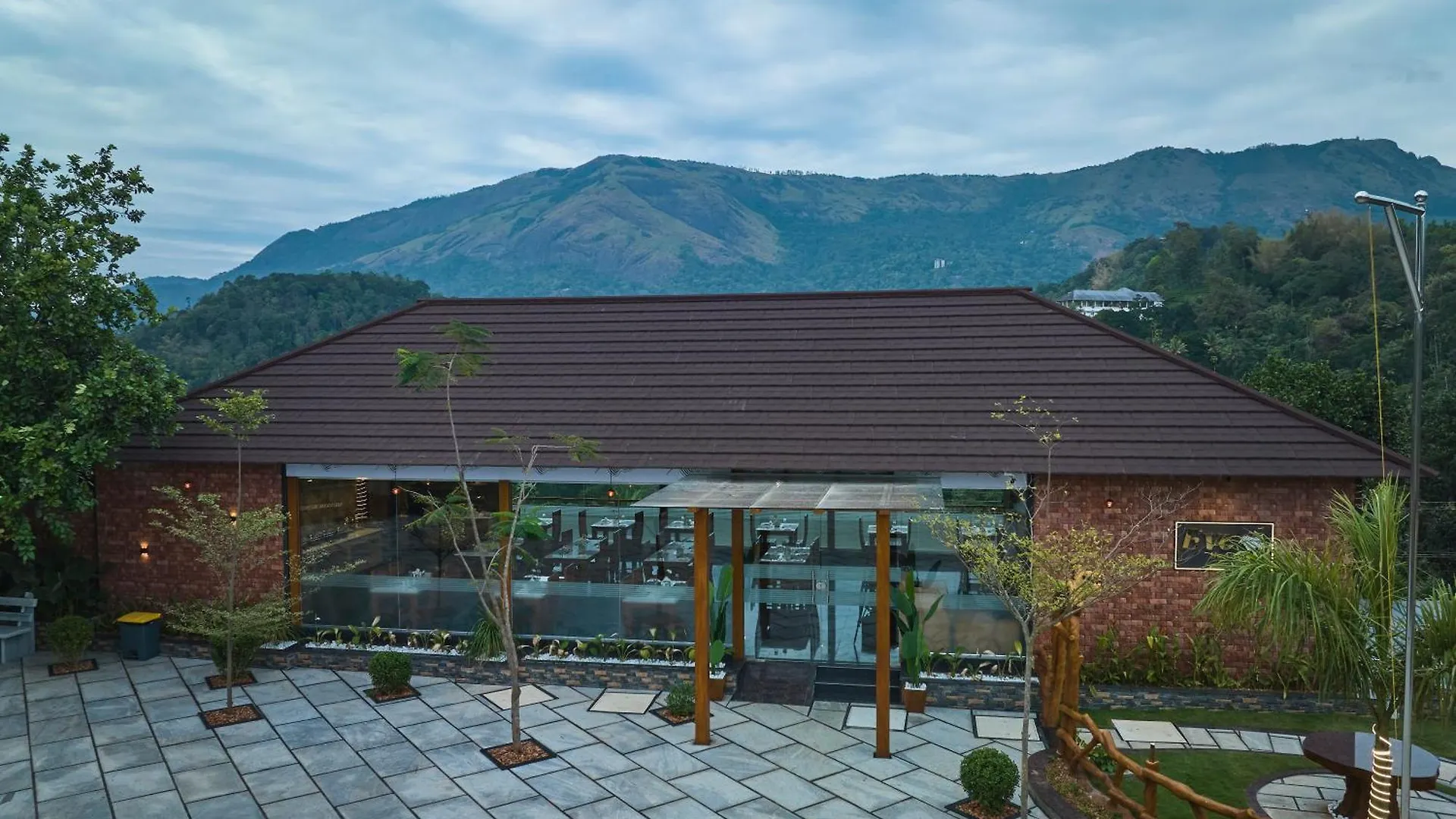 Eve Munnar Luxury Resort And Spa Anachal 4*,  India