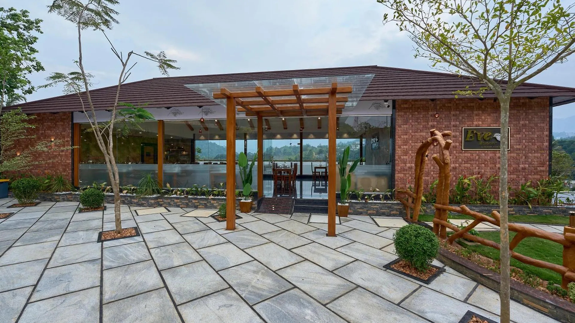 Eve Munnar Luxury Resort And Spa Anachal 4*,  India